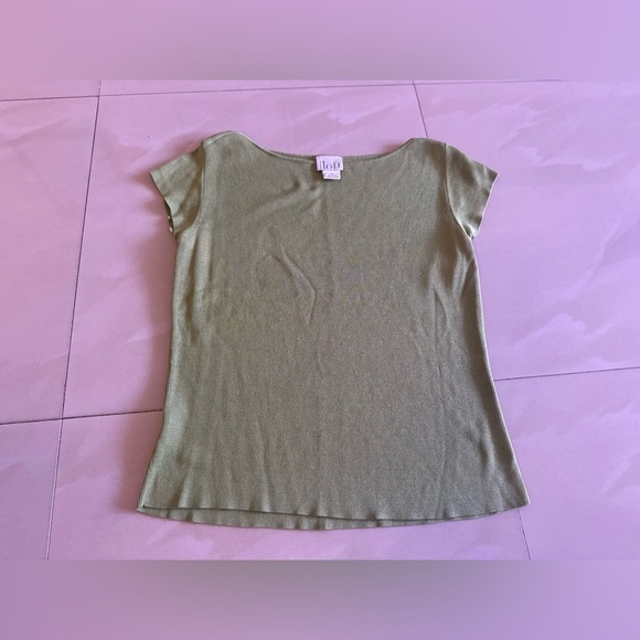 Ann Taylor LOFT beautiful olive green 100%Silk top weater olive green - Picture 6 of 11